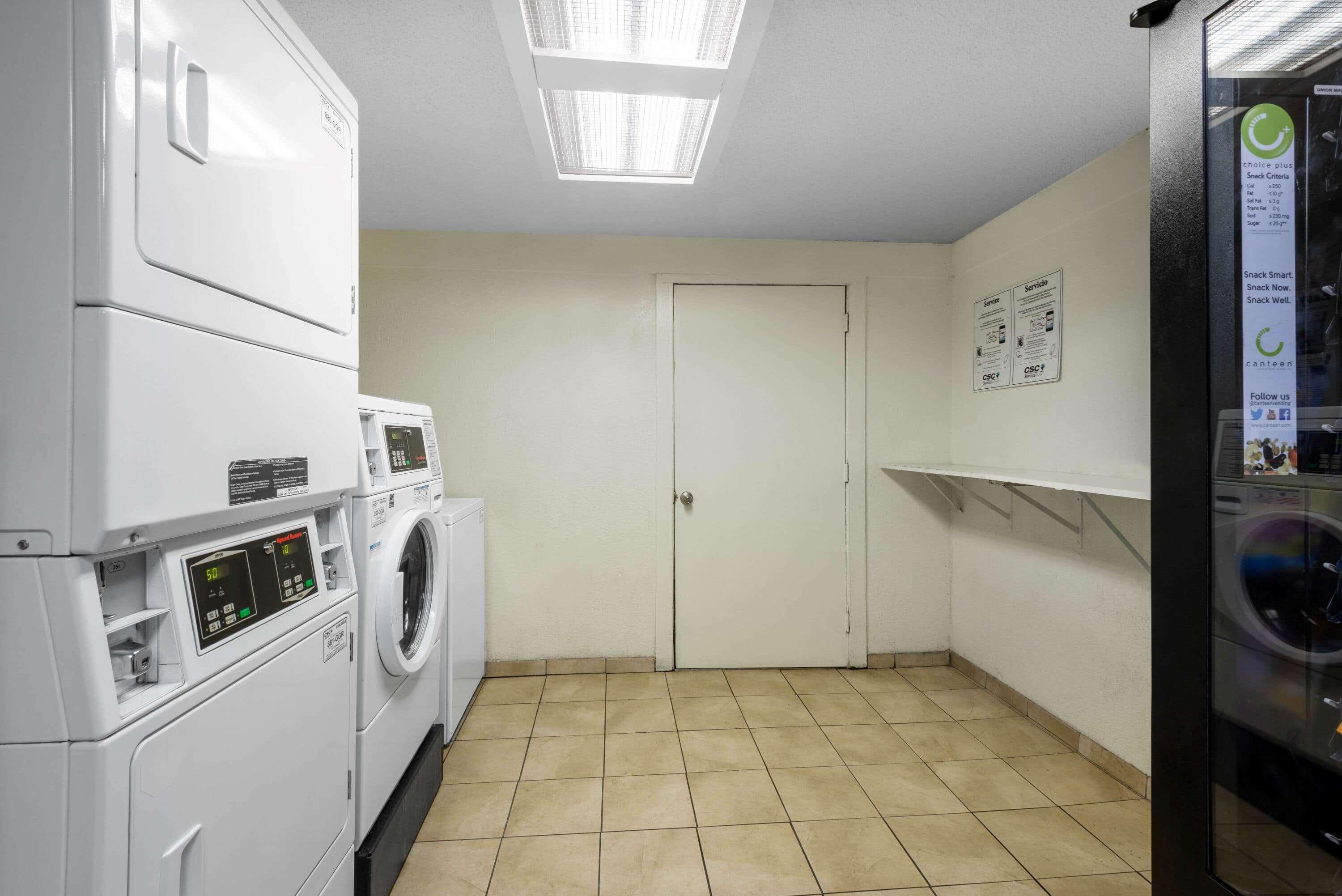 Travelodge By Wyndham Essington / Philadelphia Airport Esterno foto
